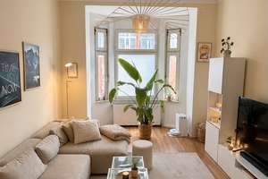Schöne 3-Zimmer-Altbau Wohnung mit Balkon in Düsseldorf-Oberbilk – Die vollständige Adresse der Immobilie erhältst du vom Anbieter., 40227 Oberbilk, Düsseldorf – Vorschaubild 2