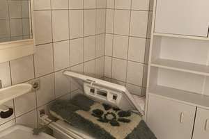 Neu renovierte 4 Zimmer Wohnung in Top Lage in Klingenthal; ruhig; zentrumsnah; schöne Aussicht – Zwotaer 15, 8248 Klingenthal – Vorschaubild 24