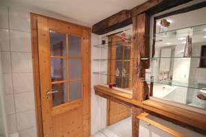 3 Wohnungen oder 5 Apartments: Wohnhaus möbliert, mit Gewerbefläche am Marktplatz in Homberg (Efze)  – Die vollständige Adresse der Immobilie erhältst du vom Anbieter., 34576 Homberg (Efze) – Vorschaubild 35