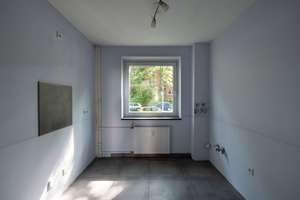 Zentral in Rissen: 3- Zi.-Wohnung im Hochparterre mit Loggia & Tiefgarage – Die vollständige Adresse der Immobilie erhältst du vom Anbieter., 22559 Rissen, Hamburg – Vorschaubild 10