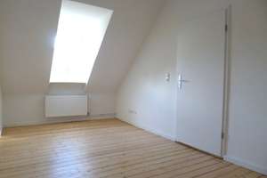 Wunderschöne 3-Zi Altbauwohnung mit grossem Dachboden – Die vollständige Adresse der Immobilie erhältst du vom Anbieter., 65195 Westend / Bleichstraße, Wiesbaden – Vorschaubild 8