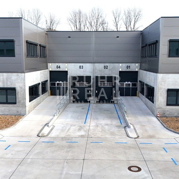 Neubau City-Dock Essen Zentrum | Rampen und ebenerdige Tore | DGNB-Gold 