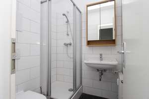Neu möbliertes 1-Zimmer-Apartment in Schwabing – Leopoldstraße 206, 80804 Neufreimann, München – Vorschaubild 6