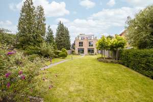 Hochwertige Rotklinkervilla Bj. 2017 (KfW 55) auf sonnigem Grundstück. – Die vollständige Adresse der Immobilie erhältst du vom Anbieter., 22359 Volksdorf, Hamburg – Vorschaubild 9