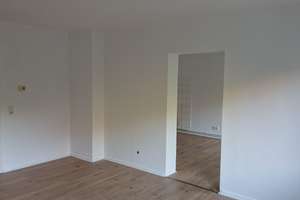 Geräumige 2-Zimmer-Wohnung in Wuppertal-Elberfeld – Deweerthstraße 53, 42107 Elberfeld, Wuppertal – Vorschaubild 4