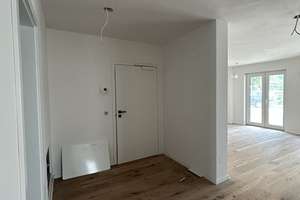 Exklusive Erdgeschosswohnung mit Gartenanteil im Herzen von Obermenzing! – Die vollständige Adresse der Immobilie erhältst du vom Anbieter., 81247 Obermenzing, München – Vorschaubild 14