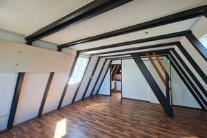 Günstig ins Eigenheim!
Kleines Chalet zum top Preis. Billiger als Miete. Tolle Lage und gut saniert – Die vollständige Adresse der Immobilie erhältst du vom Anbieter., 94078 Freyung – Vorschaubild 21