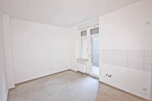 4 ZKB Neckarstadt-Ost 102 m² Stilaltbau Parkett 3 Balkone gepflegt 1290,- + NK – 68167 Neckarstadt-Ost/Wohlgelegen, Mannheim – Vorschaubild 3