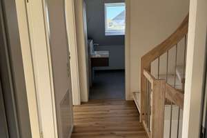 Neubau ! Exklusive Doppelhaushälfte in ruhiger Wohnlage zu vermieten! – Die vollständige Adresse der Immobilie erhältst du vom Anbieter., 23911 Ziethen – Vorschaubild 12