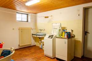 Familienfreundliches Wohnhaus mit Balkon, Terrasse und Einliegerwohnung – Die vollständige Adresse der Immobilie erhältst du vom Anbieter., 92253 Schnaittenbach – Vorschaubild 29