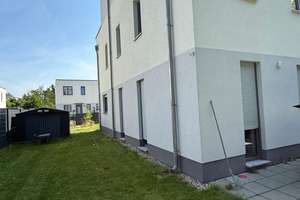 Geräumige, neuwertige 4,5-Zimmer-Doppelhaushälfte mit geh. Innenausstattung und EBK – Die vollständige Adresse der Immobilie erhältst du vom Anbieter., 12526 Bohnsdorf, Berlin – Vorschaubild 8
