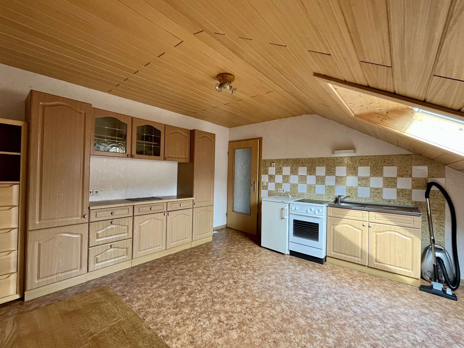 Immobilie in Künzelsau - Attraktive Doppelhaushälfte in ruhiger Lage - Bild 4