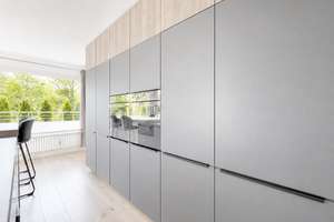 Exklusiv-Penthouse, barrierefrei, umlaufende Südwest-Dachterrasse, grün, uneinsehbar, absolut ruhig – Die vollständige Adresse der Immobilie erhältst du vom Anbieter., 81545 Harlaching, München – Vorschaubild 17