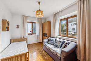 Charmantes Einfamilienhaus mit Traumgarten und viel Potenzial in Ramersdorf – Die vollständige Adresse der Immobilie erhältst du vom Anbieter., 81669 Ramersdorf, München – Vorschaubild 4