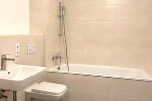 ***Supersüßes 1 Zimmer Apartment mit eigenem Garten, Tiefgarage, Keller...*** – Am Teufelsbruch 7, 13587 Hakenfelde, Berlin – Vorschaubild 4