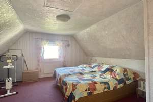 Familienfreundliches Einfamilien-Doppelhaus in ruhiger Lage von Lauterbach! – Die vollständige Adresse der Immobilie erhältst du vom Anbieter., 36341 Lauterbach (Hessen) – Vorschaubild 40