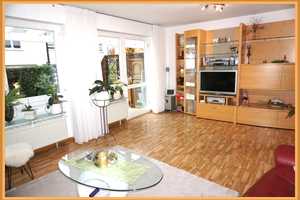 Hereinspaziert in Ihr neues Zuhause ! Top gepflegtes Reihenhaus in zentraler Lage zu verkaufen ! – Zell am Harmersbach, Ortenaukreis, 77736 Ortenaukreis – Vorschaubild 9