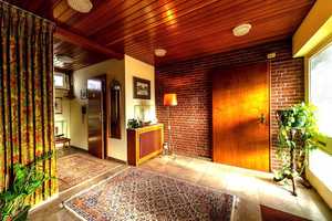 Bremerhaven - Speckenbüttel // Stilvolles Einfamilienhaus mit Charme am Eingang vom Speckenbütteler  – Bremerhaven – Vorschaubild 4