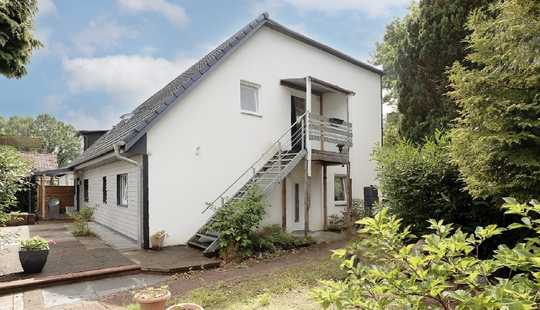 Bild von *Poppenbüttel* Ein Zuhause für Generationen – Doppelhaushälfte mit modernem Anbau und viel Herz