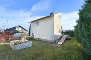 BRILON - Großzügiges Ein-/ Zweifamilienhaus mit Platz für die Familie im Hochsauerlandkreis – Hochsauerlandkreis – Vorschaubild 3