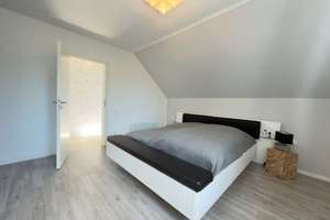Freistehendes Zweifamilienhaus in toller Lage von Solingen-Gräfrath mit Wärmepumpe, Pool, Sauna uvm. – Die vollständige Adresse der Immobilie erhältst du vom Anbieter., 42653 Gräfrath, Solingen – Vorschaubild 32
