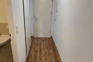 ToFa: frisch sanierte Balkonwohnung in toller Lage gegenüber vom Rewe/Straßenbahn – Werrastr. 8, 55124 Gonsenheim, Mainz – Vorschaubild 14