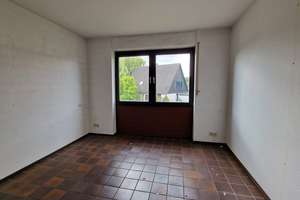 Großes, modernisierungsbedürftiges Einfamilienhaus mit 5 Schlafzimmern und drei Bädern in Richterich – Die vollständige Adresse der Immobilie erhältst du vom Anbieter., 52072 Richterich, Aachen – Vorschaubild 10