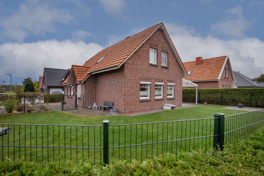 Immobilie in Marienhafe - Energieeffizientes Friesenhaus mit Wärmepumpe und PV-Anlage - Bild 3