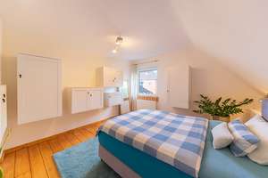 3D VIRTUAL TOUR - Einfamilienhaus mit zwei Einheiten und Garten in Pinneberg – Die vollständige Adresse der Immobilie erhältst du vom Anbieter., 25421 Pinneberg – Vorschaubild 9
