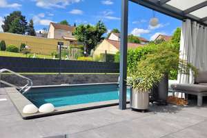 Einfamilienhaus in Oberderdingen inklusive Einliegerwohnung, Pool & Sauna – Die vollständige Adresse der Immobilie erhältst du vom Anbieter., 75038 Oberderdingen – Vorschaubild 3