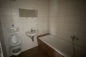 geräumige Mehrzimmer Wohnung – Hainstr. 104, 9130 Sonnenberg, Chemnitz – Vorschaubild 9