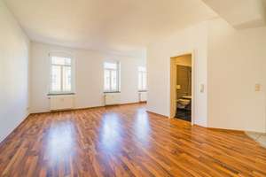 Helle & Schöne 1,5-RW * 2.OG * Einbauküche *  Bad mit Wanne & WMA * zentral * sehr gute ÖPNV * TOP * – Warthaer Straße 37, 1157 Cotta (Stadtteil), Dresden – Vorschaubild 4