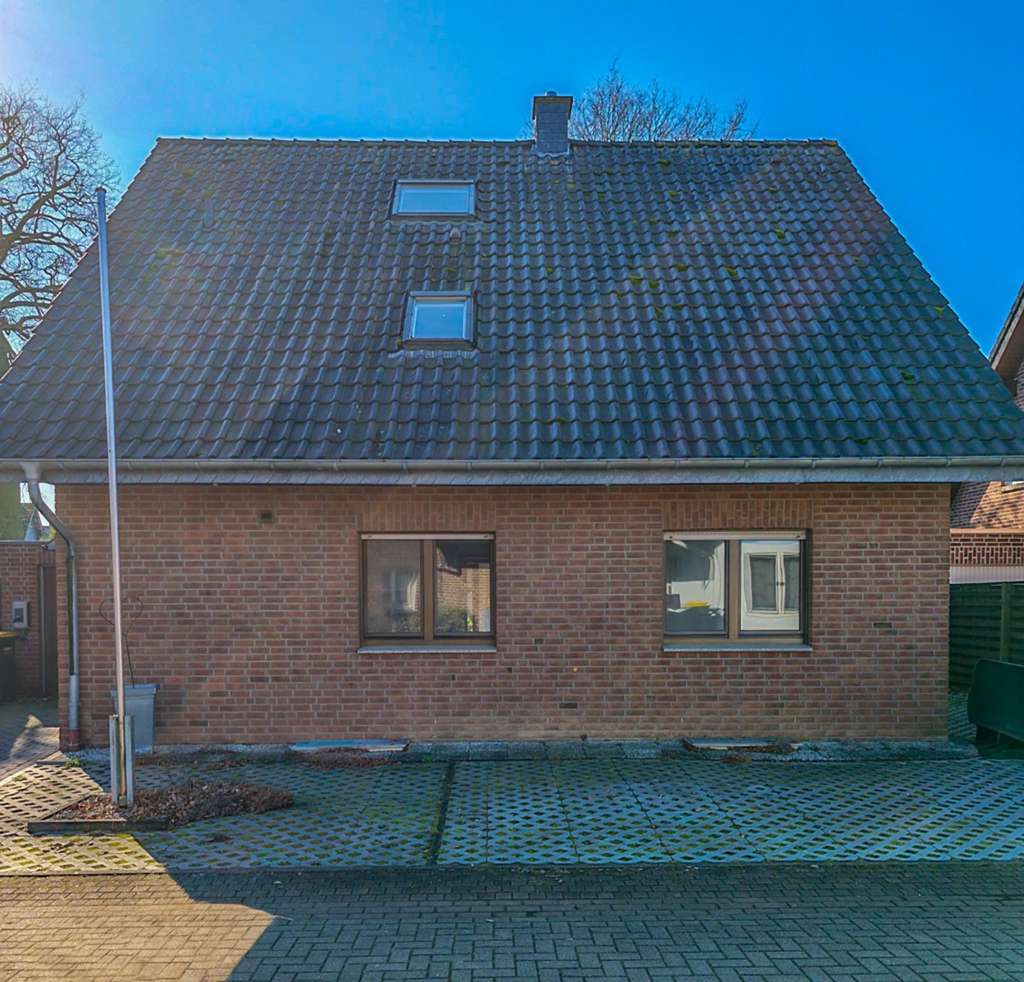 Immobilie in Xanten - Schönes freistehendes Einfamilienhaus in Marienbaum mit vielseitigen Nutzungsmöglichkeiten - Bild 1