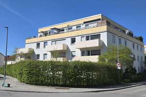 Gut geschnittenes Appartement mit sonnigem Balkon und Blick in den Garten, EBK, ca. 42 m² Wfl. – Die vollständige Adresse der Immobilie erhältst du vom Anbieter., 81245 Neupasing, München – Vorschaubild 3