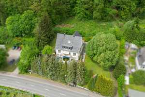 Großzügige Villa mit zwei Wohneinheiten und klassischem Charme am grünen Stadtrand von Lüdenscheid. – Märkischer Kreis – Vorschaubild 4