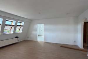 2-Zimmer-Dachgeschosswohnung