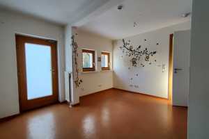 Wohnen mit Urlaubsfeeling - Freistehendes Haus in Strandnähe mit großem Garten und Carport – Freester Straße 11, 17509 Ostvorpommern (Kreis) – Vorschaubild 9