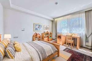 Großzügige Villa mit Süd-Balkon und zauberhaftem Garten – Die vollständige Adresse der Immobilie erhältst du vom Anbieter., 75177 Nordstadt, Pforzheim – Vorschaubild 23
