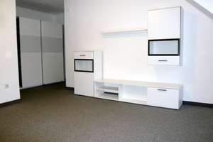 Helle, gemütliche Dachgeschosswohnung in Essen-Bergerhausen, Dach und Fenster 2020 erneuert – Die vollständige Adresse der Immobilie erhältst du vom Anbieter., 45136 Bergerhausen, Essen – Vorschaubild 2