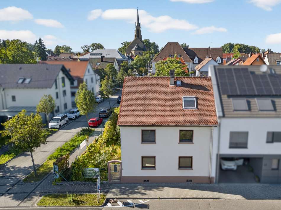 Straßenansicht