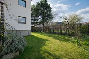 🏡 Rohdiamant mit Grüner Oase - helles 4 Zimmer Haus mit sonniger Terrasse & geräumigen Garten – 12357 Rudow, Berlin – Vorschaubild 12