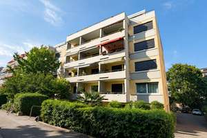 Kompakte 1-Zimmer-Wohnung mit Balkon und viel Licht im Stühlinger