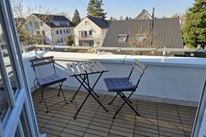 Möblierte 2-Zimmer-Wohnung mit Balkon, TG-Stellplatz und WLAN - ideal für Expats – Lerchenauer Str. 176, 80935 Lerchenau-Ost, München – Vorschaubild 3