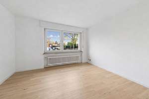 Wohnen mit Charakter: helle gut geschnittene 3-Zimmer-Wohnung in Köln-Lövenich – Die vollständige Adresse der Immobilie erhältst du vom Anbieter., 50859 Lövenich, Köln – Vorschaubild 4