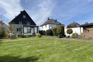 2-Familienhaus in Bielefeld-Stieghorst Stadtrandlage – Die vollständige Adresse der Immobilie erhältst du vom Anbieter., 33605 Stieghorst, Bielefeld – Vorschaubild 3