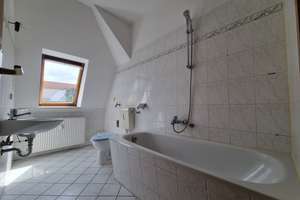 Wohnen mit Ausblick - 3-Zimmer-Dachgeschosswohnung mit zwei Balkonen – Richard-Wagner-Str. 28, 38820 Halberstadt – Vorschaubild 7