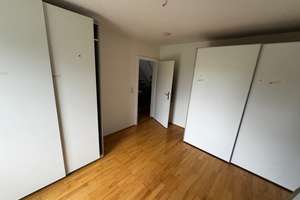 schönes Reihenmittelhaus in Pasing-Obermenzing mit Garten und Balkon – Die vollständige Adresse der Immobilie erhältst du vom Anbieter., 81247 Obermenzing, München – Vorschaubild 6