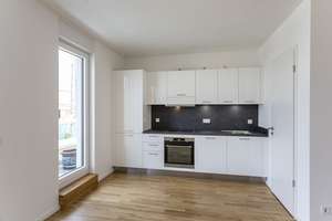helles Dachgeschoss mit EBK & Balkon & Wanne & HWR! – Löbtauer Straße 58a, 1159 Friedrichstadt, Dresden – Vorschaubild 4