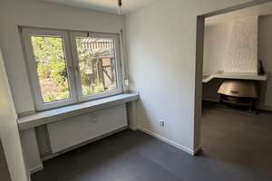  Exklusive kernsanierte Maisonettewohnung mit eigenem Garten, Terrasse, Kamin und Carport – Oberstraße 36-38, 45134 Rellinghausen, Essen – Vorschaubild 14