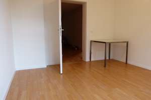 Charmante 3-Zimmer Wohnung in Hannover zwischen List und Bothfeld in denkmalgeschütztem Ensemble – Gottfried-Keller-Straße 4A, 30655 List, Hannover – Vorschaubild 9
